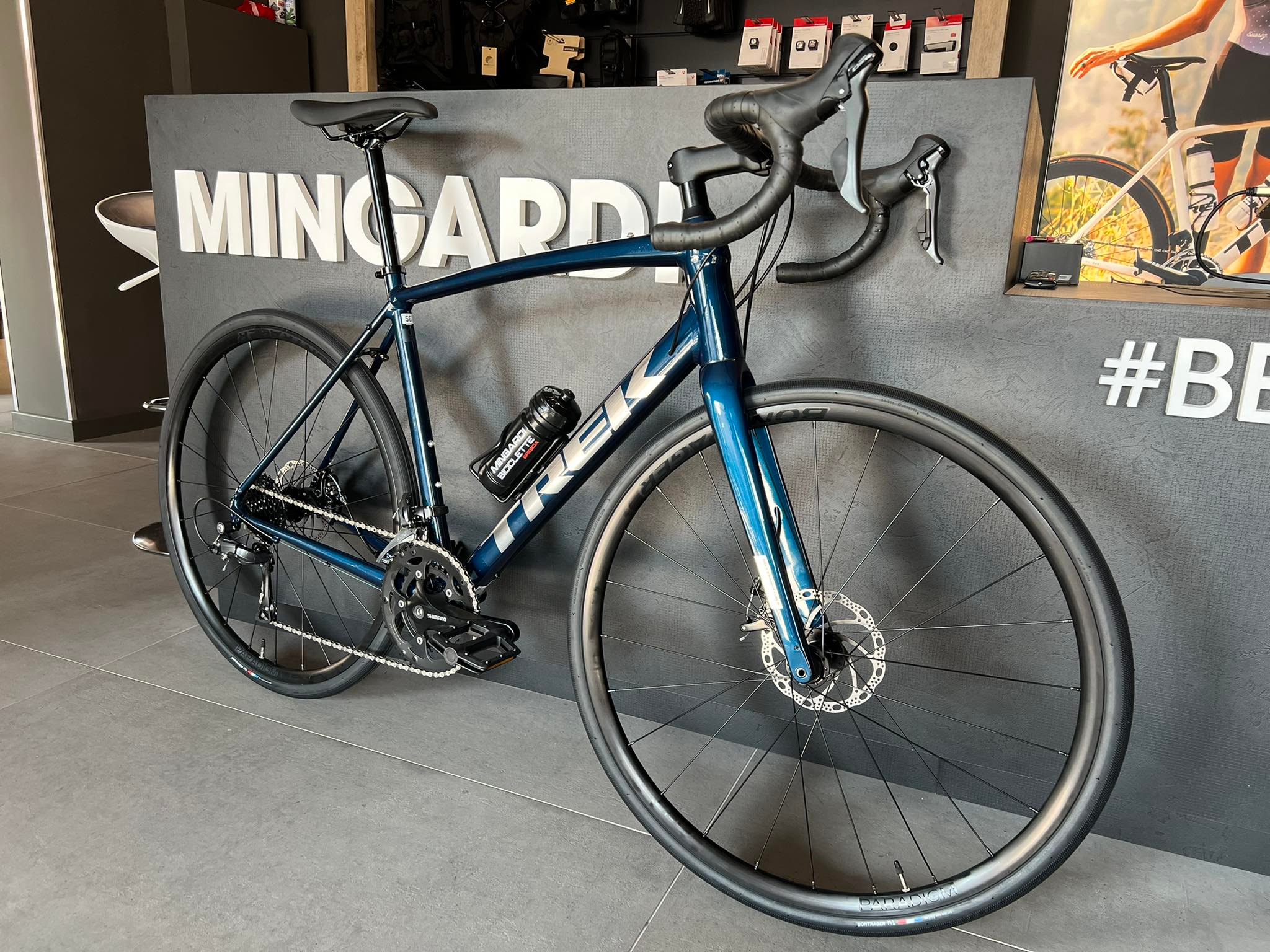 trek domane al 2 gravel